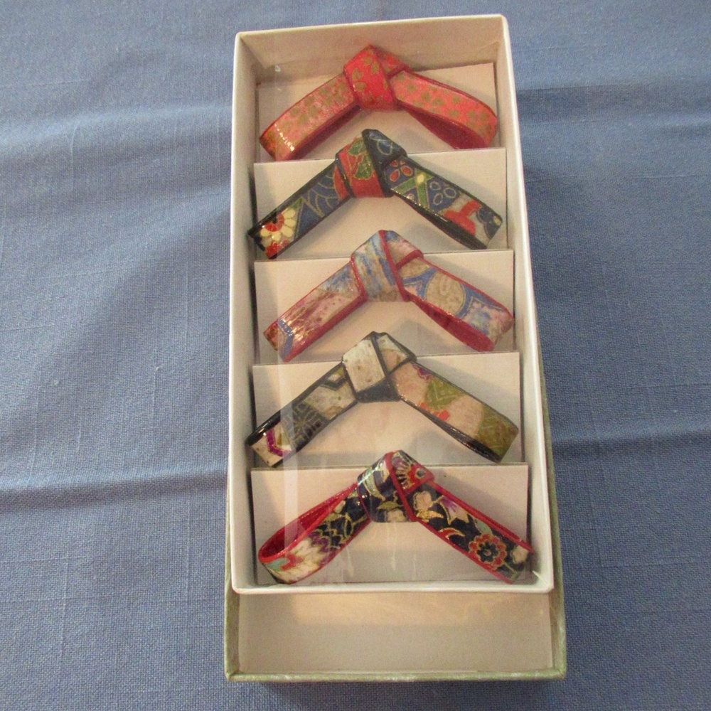 Japanese chopstick rest